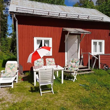 Summer Bedroom, Outside Toilet, Shower, Kitchen. 120 M From Sandbach. Bräcke Eksteriør billede
